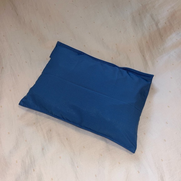 Vineyard Vines 7inch Chappy swim trunks - Picture 9 of 10